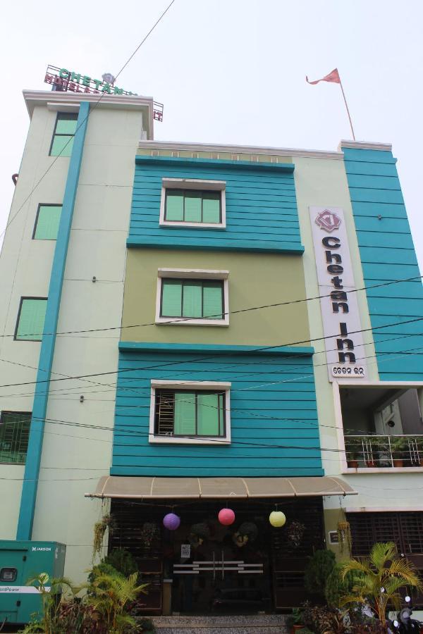 Chetan Inn Hotel Бхубанешвар Екстериор снимка